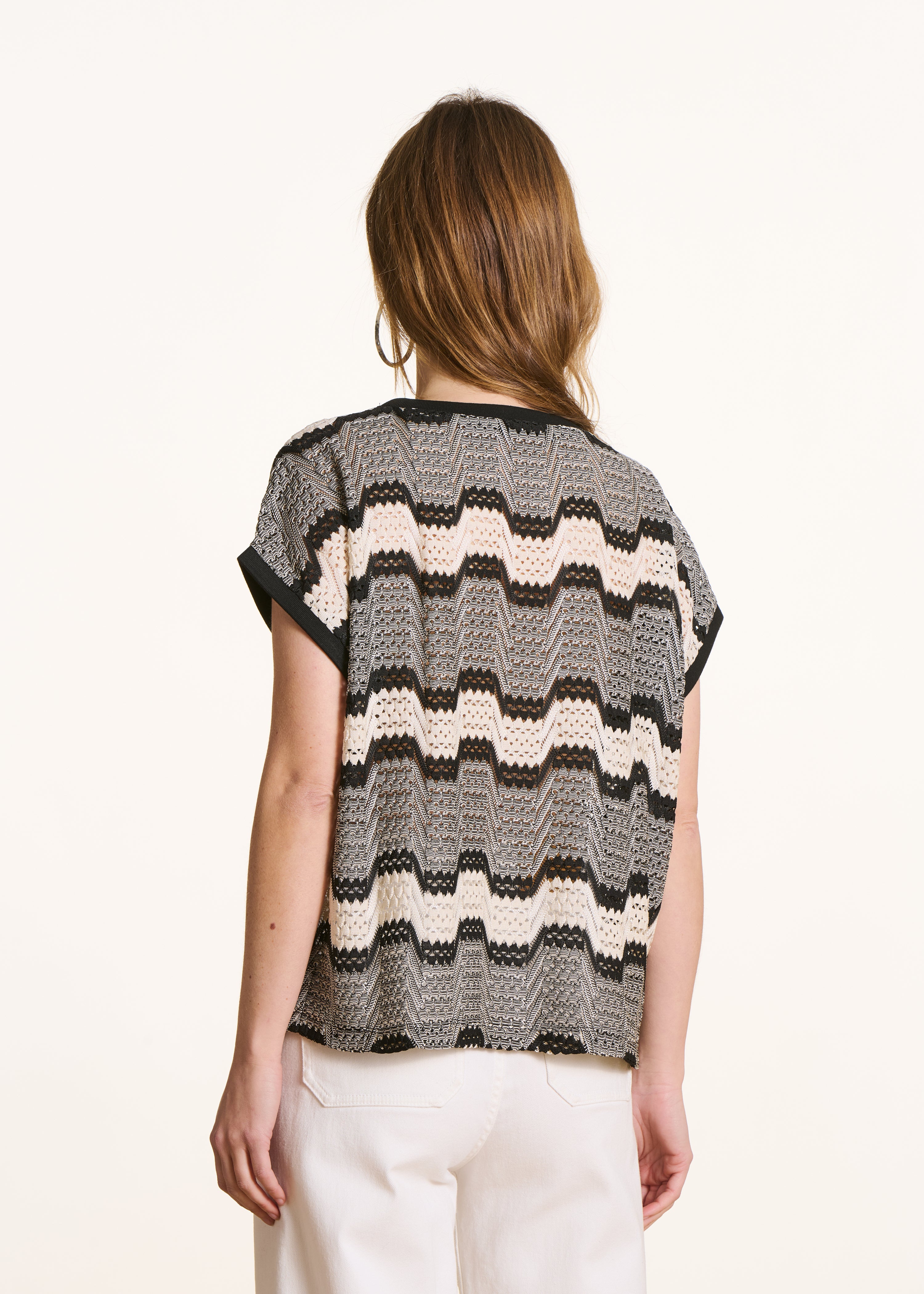 Black crochet short sleeve T-shirt