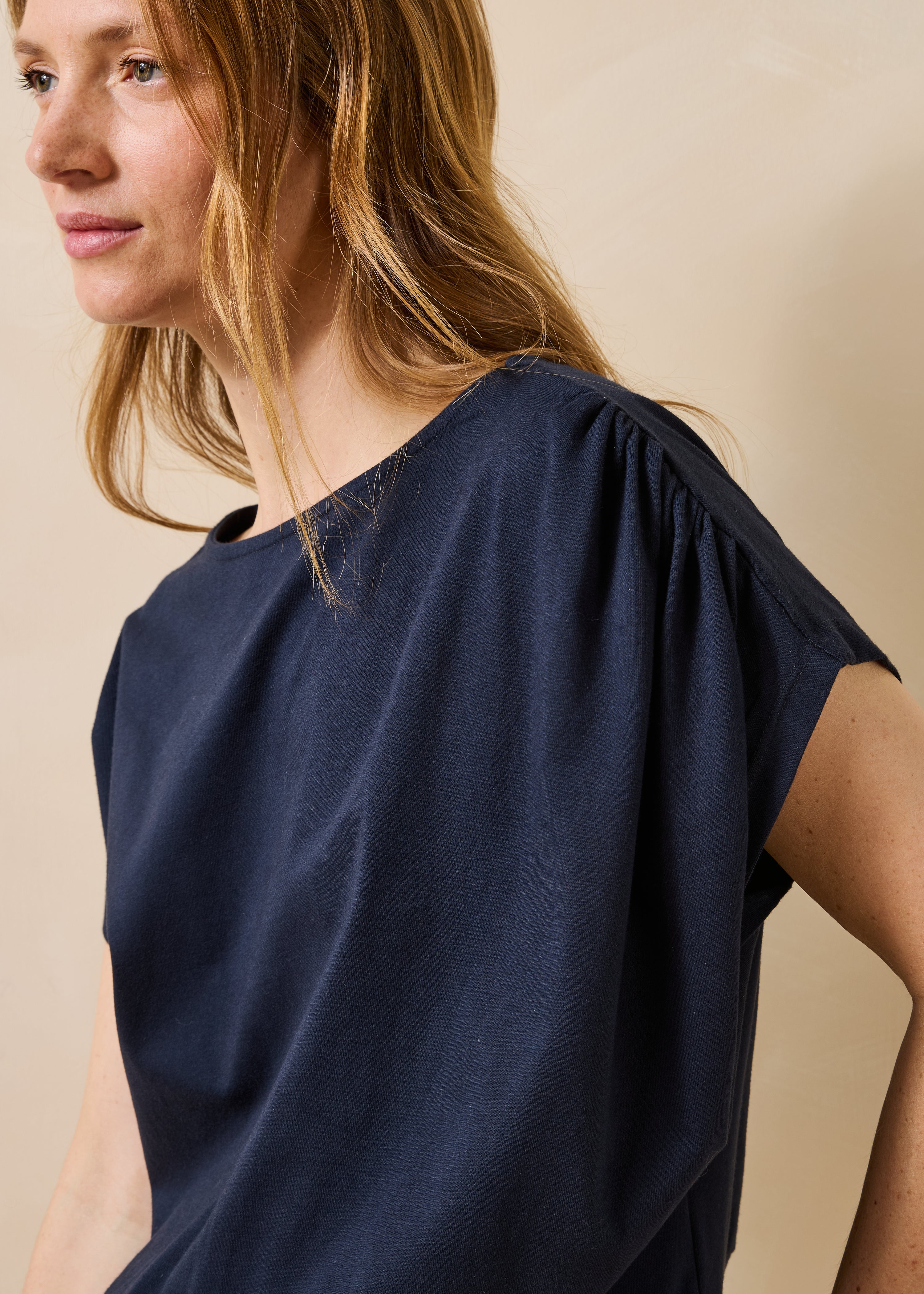 T-shirt bleu marine manches courtes en coton biologique