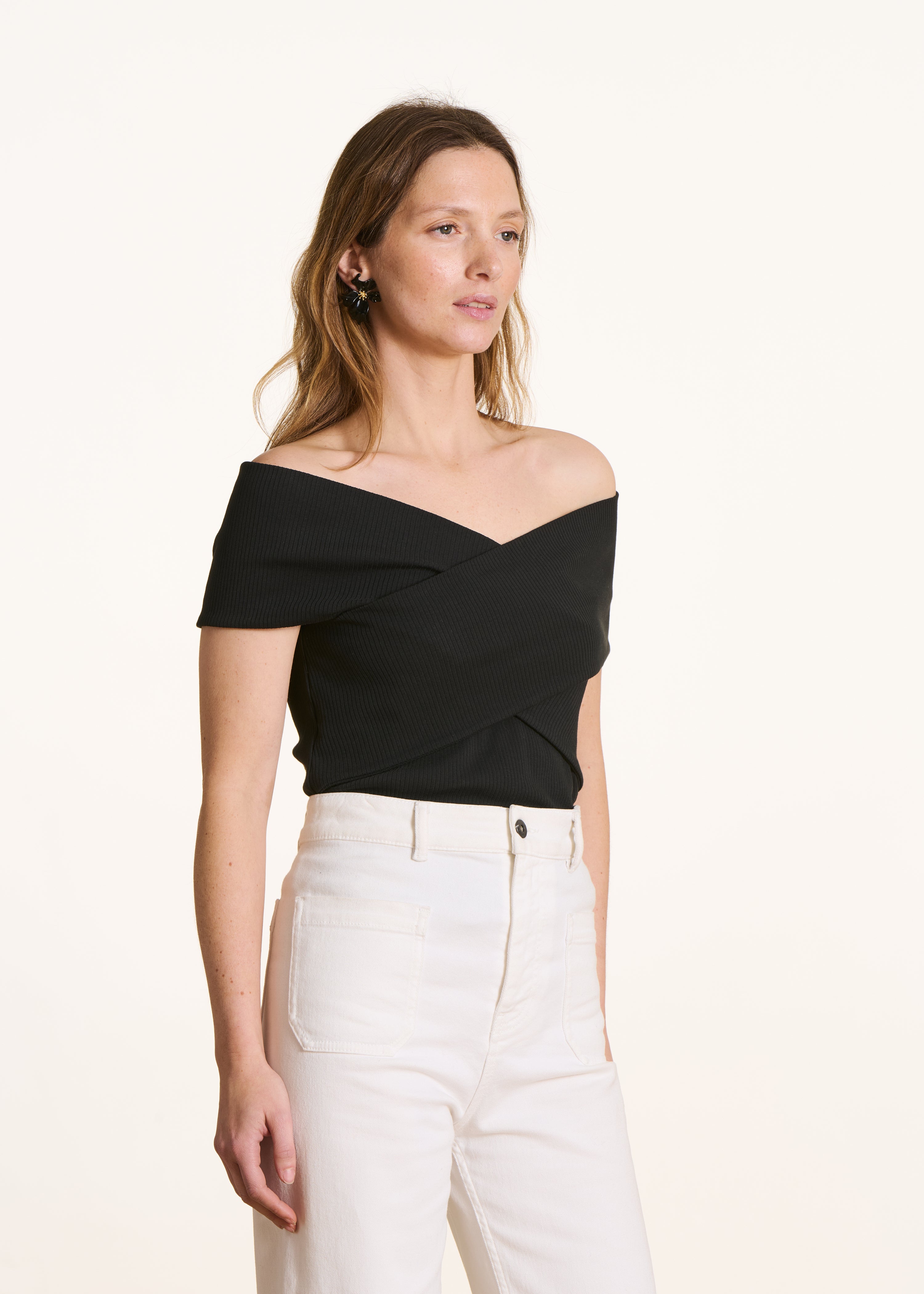 Black Bardot Neck Crossed T-shirt