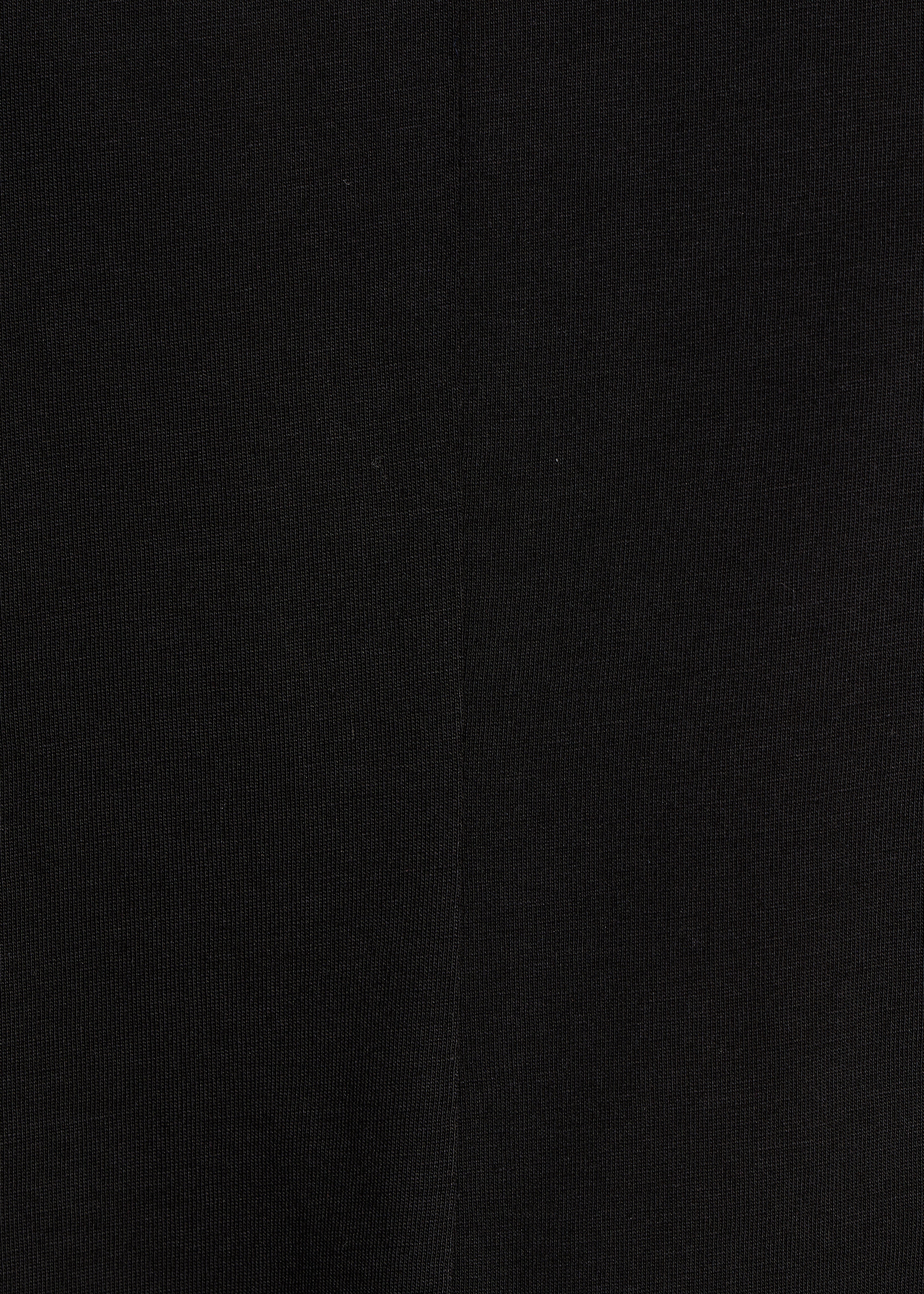 Black two-fabric short-sleeve T-shirt