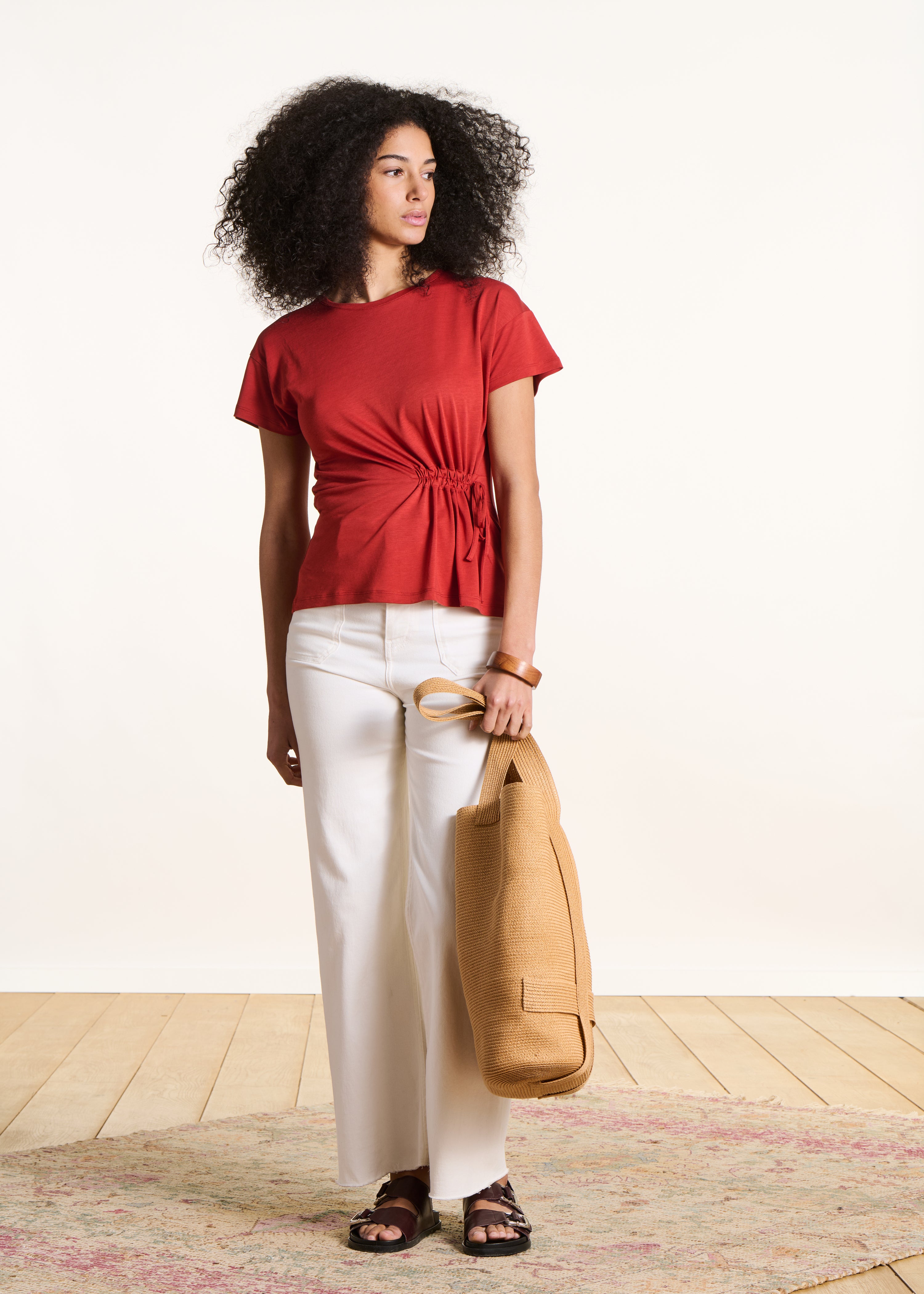 T-shirt fluida rossa in lyocell e cotone