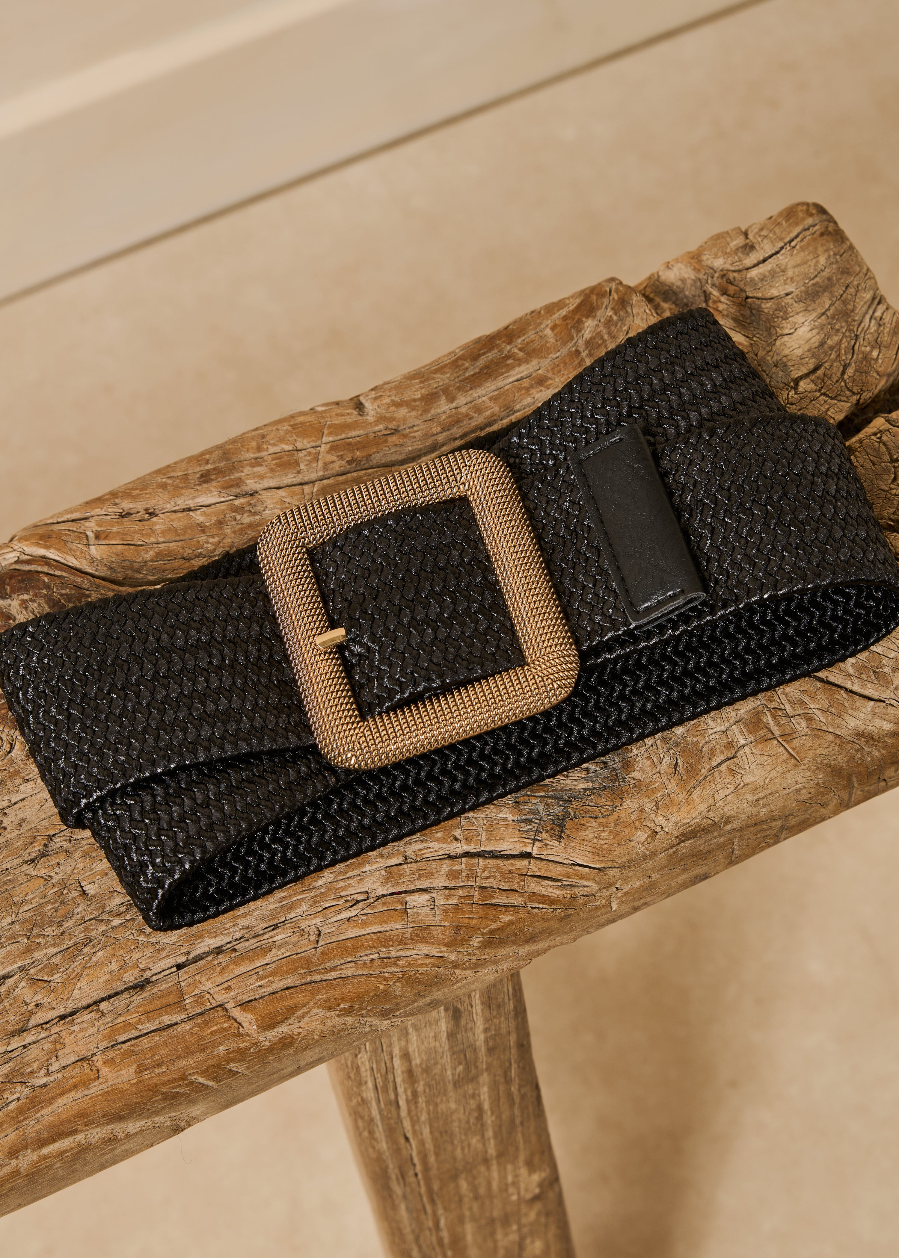 Ceinture large élastiquée noire boucle rectangulaire