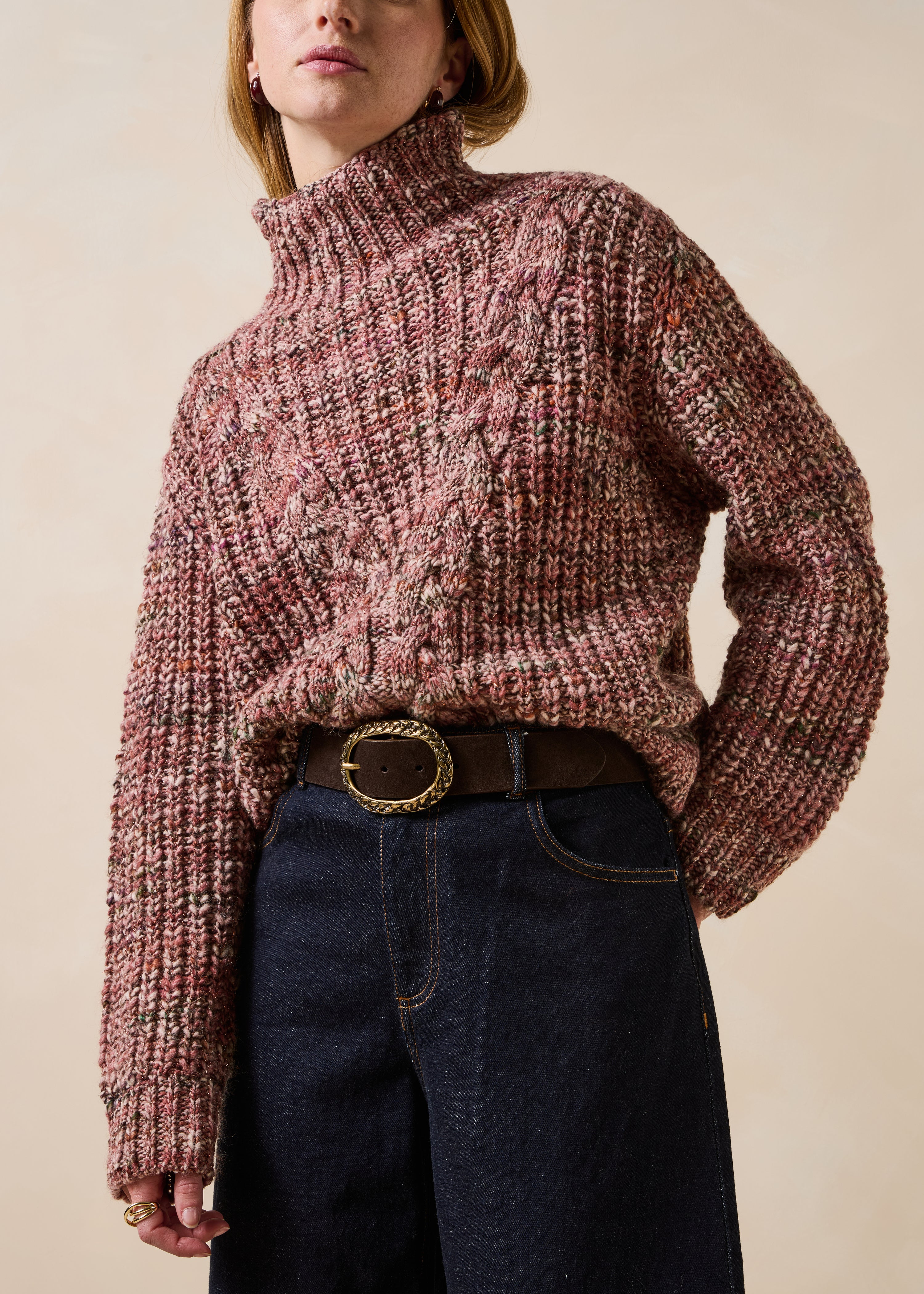 Ceinture marron en cuir suédé boucle ovale tressée