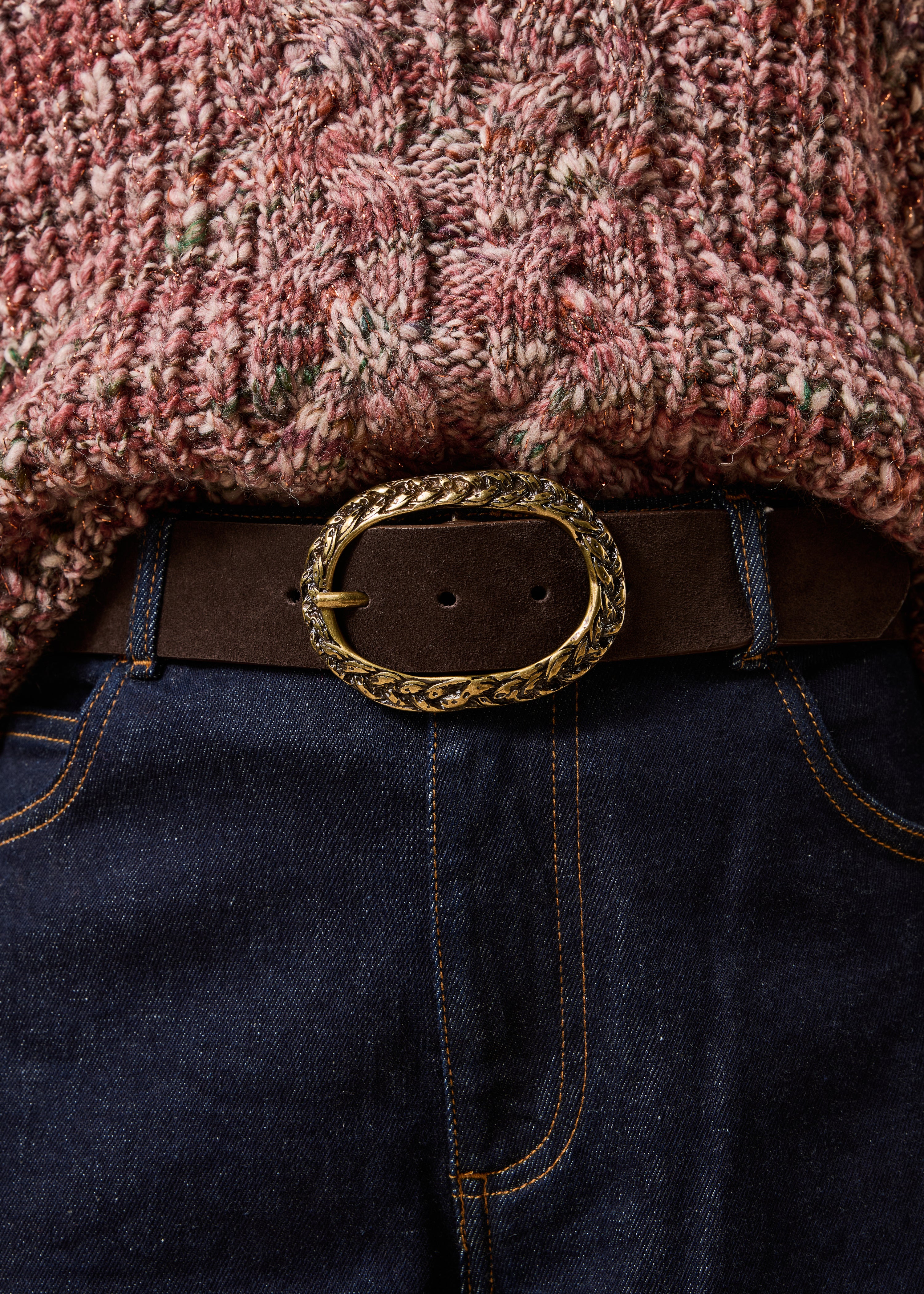 Ceinture marron en cuir suédé boucle ovale tressée