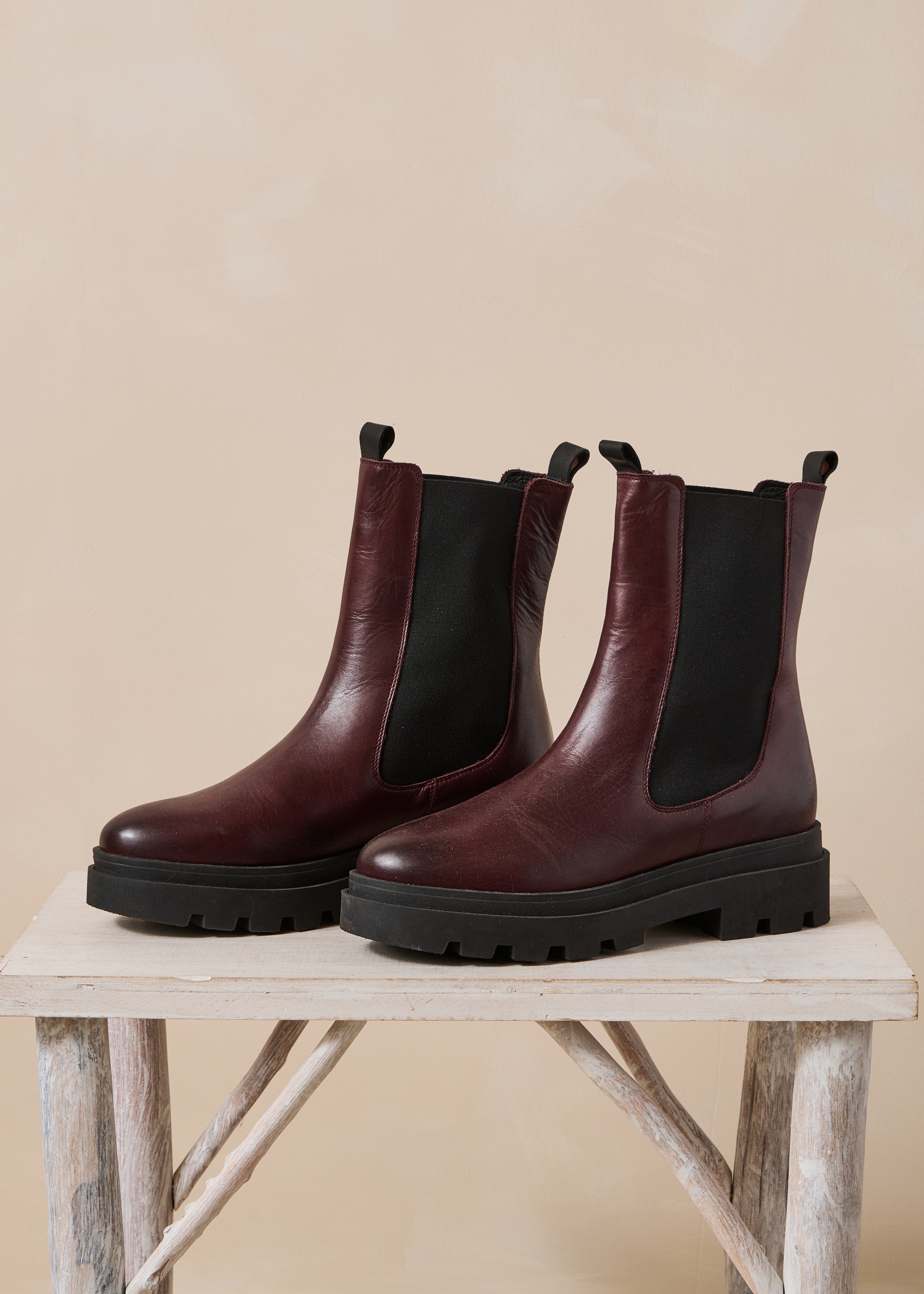 Bottines chelsea bordeaux en cuir