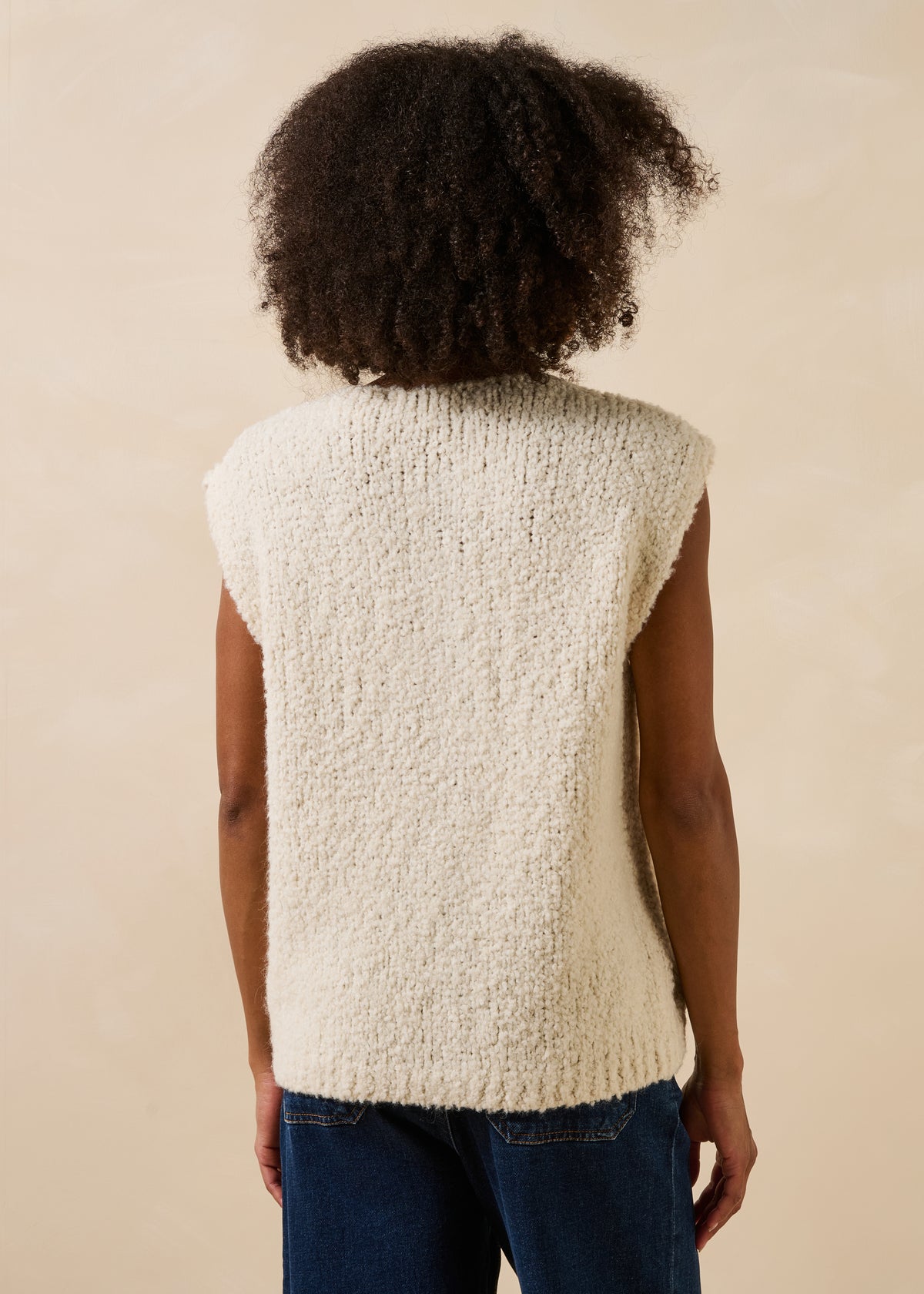Ecrukleurig gilet - Gostal