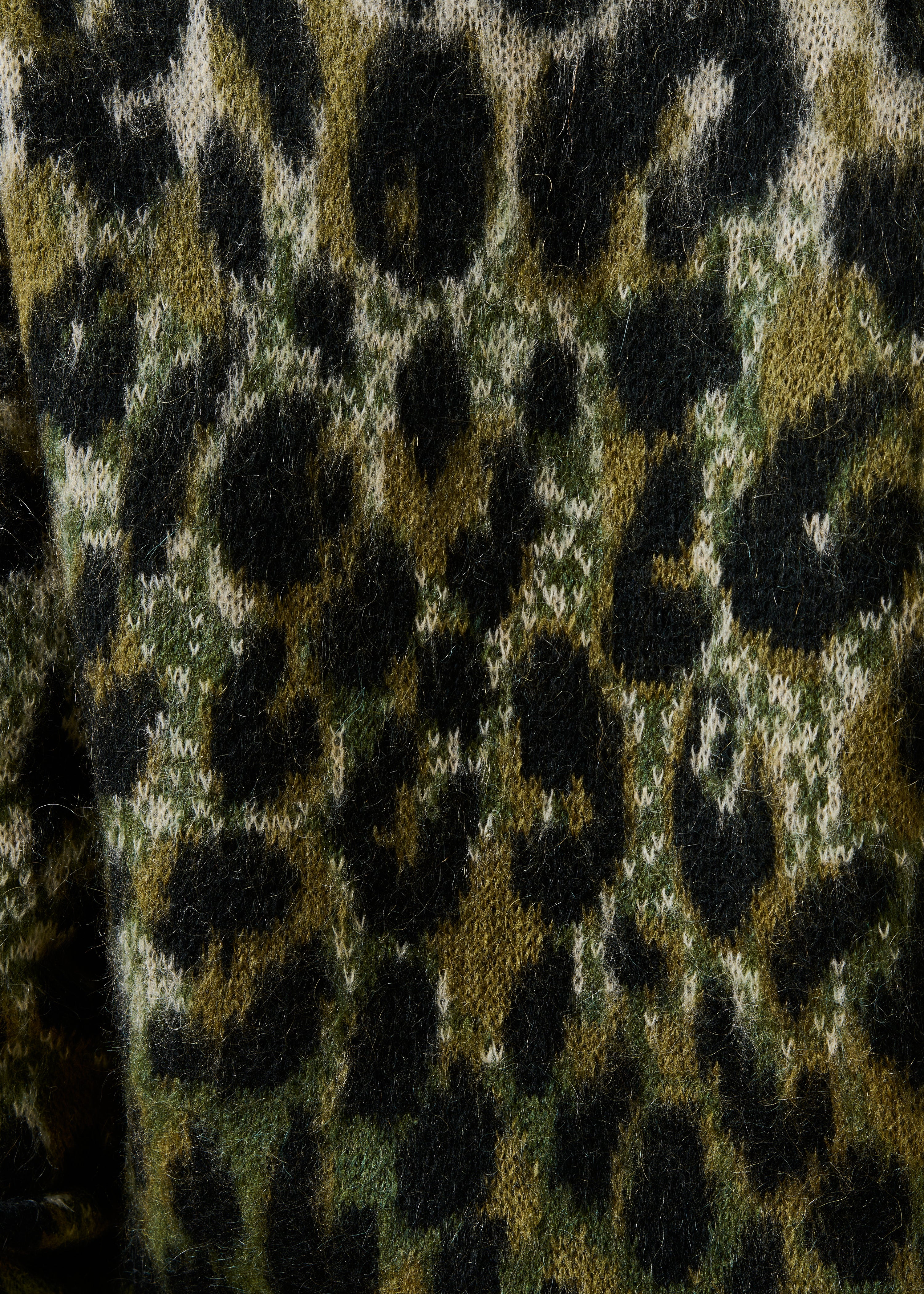 Kaki-Jacke mit Leopardenmuster und langen Ärmeln aus Jacquard