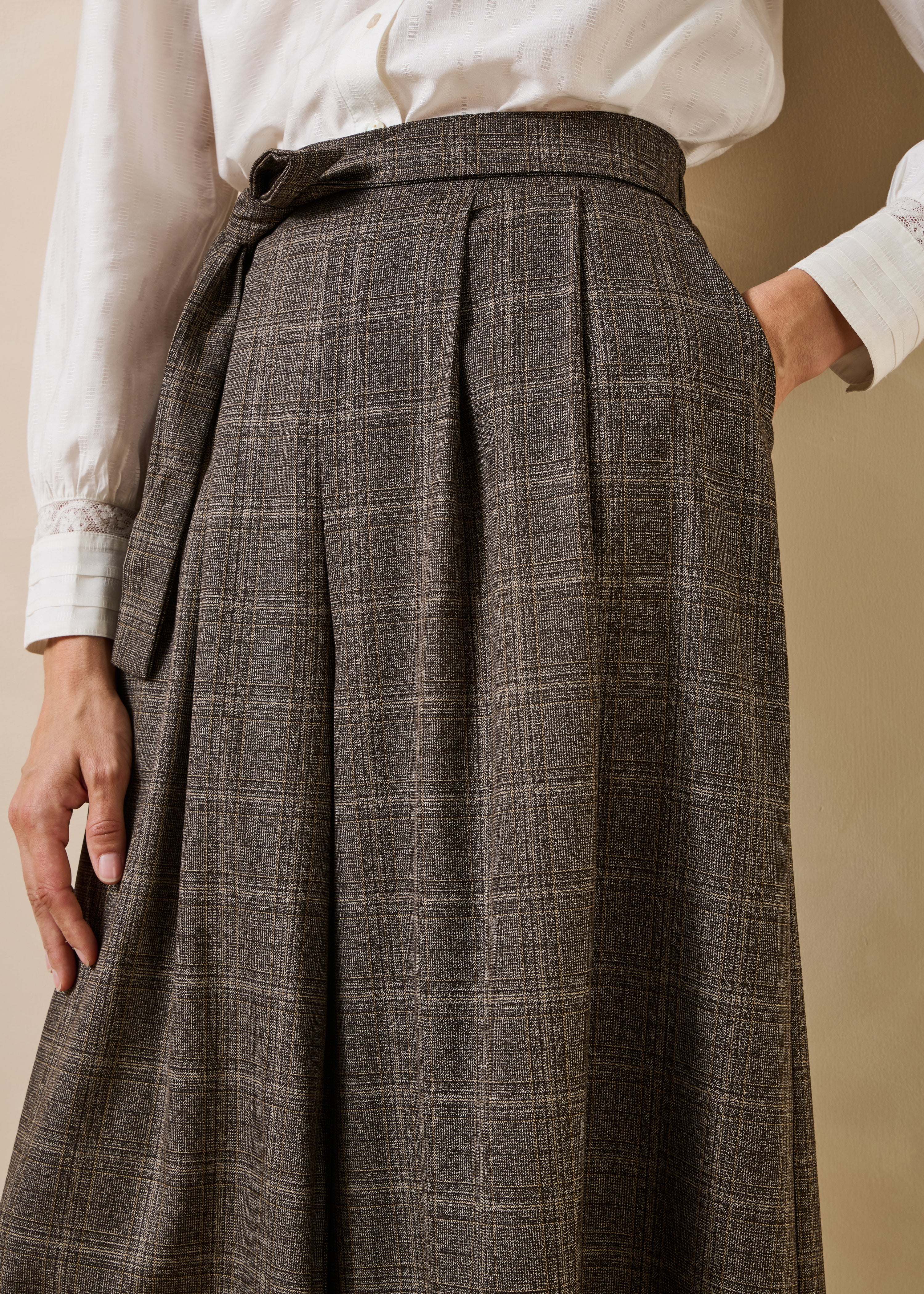 Brown Checked 7/8 Culotte Skirt Pants