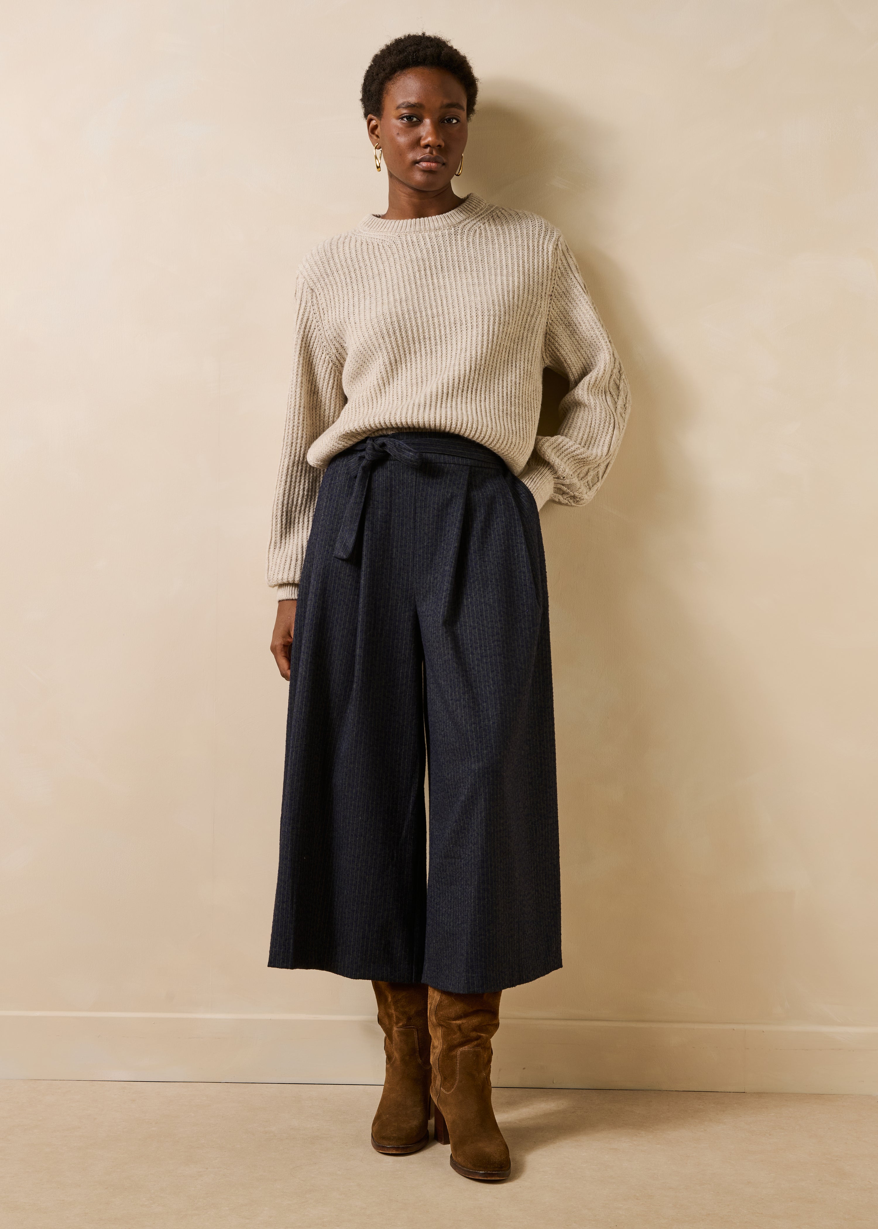 Pantalon large à rayures gris et bleu