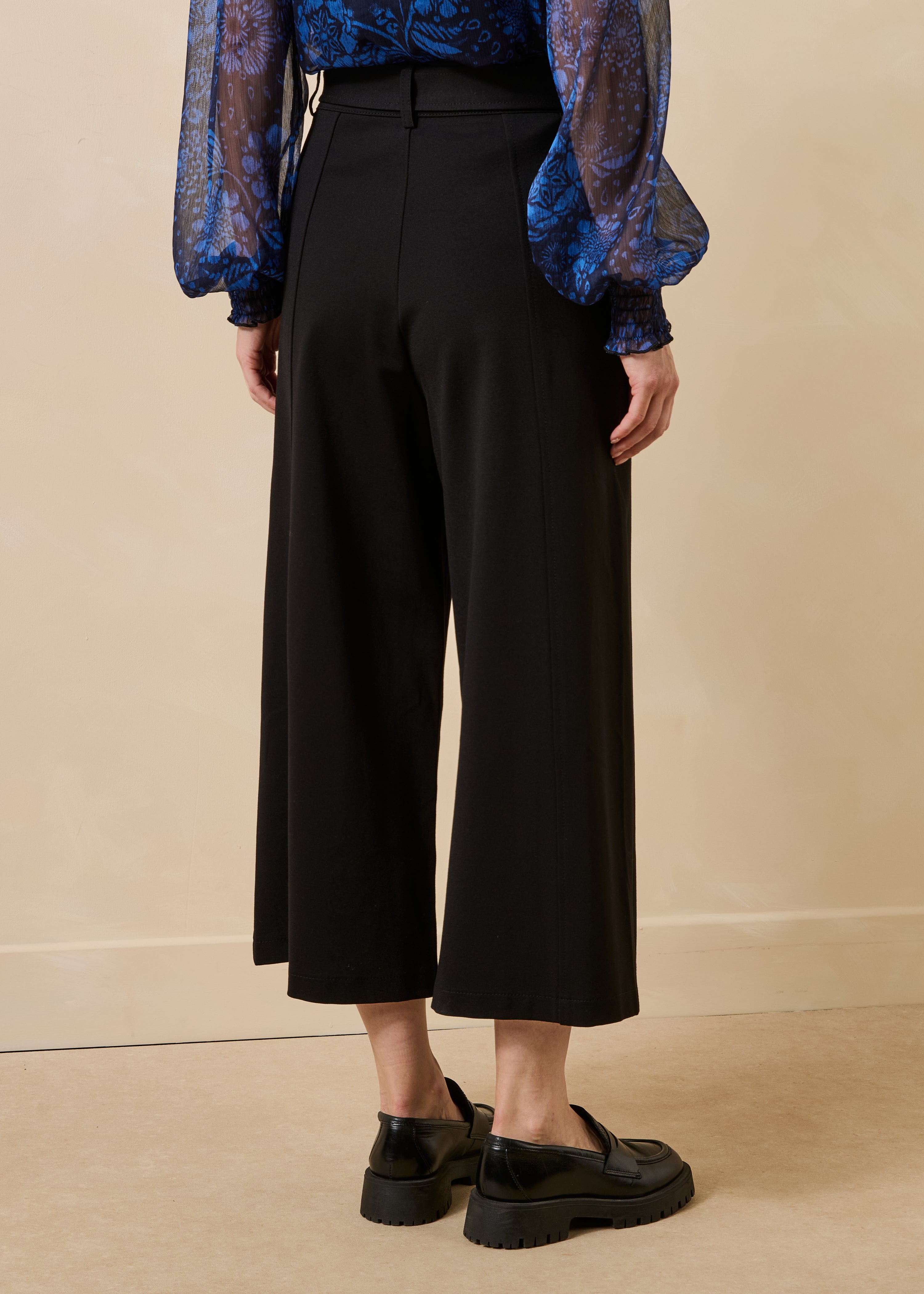 Pantalon large jupe-culotte noir 7/8ème
