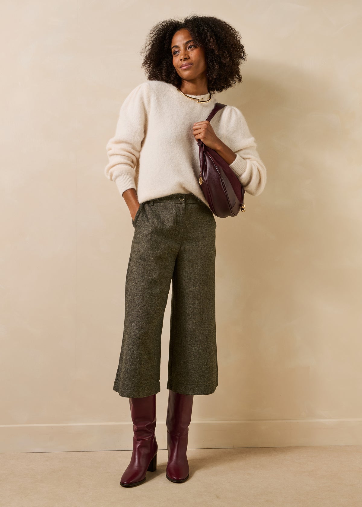 Brown Bermuda Shorts - Gioza