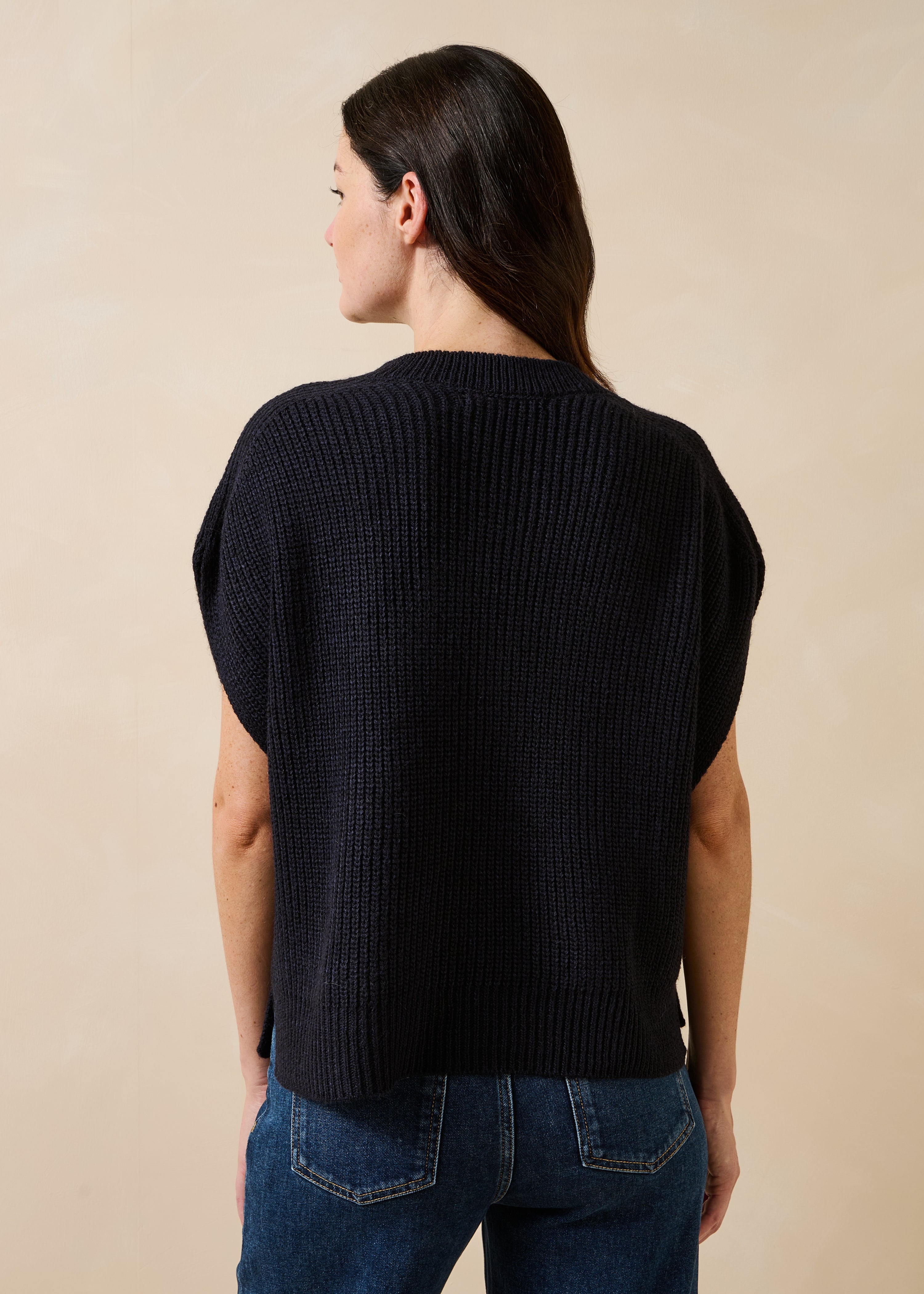 Marineblauer Pullover mit kurzen Ärmeln und Rundhalsausschnitt