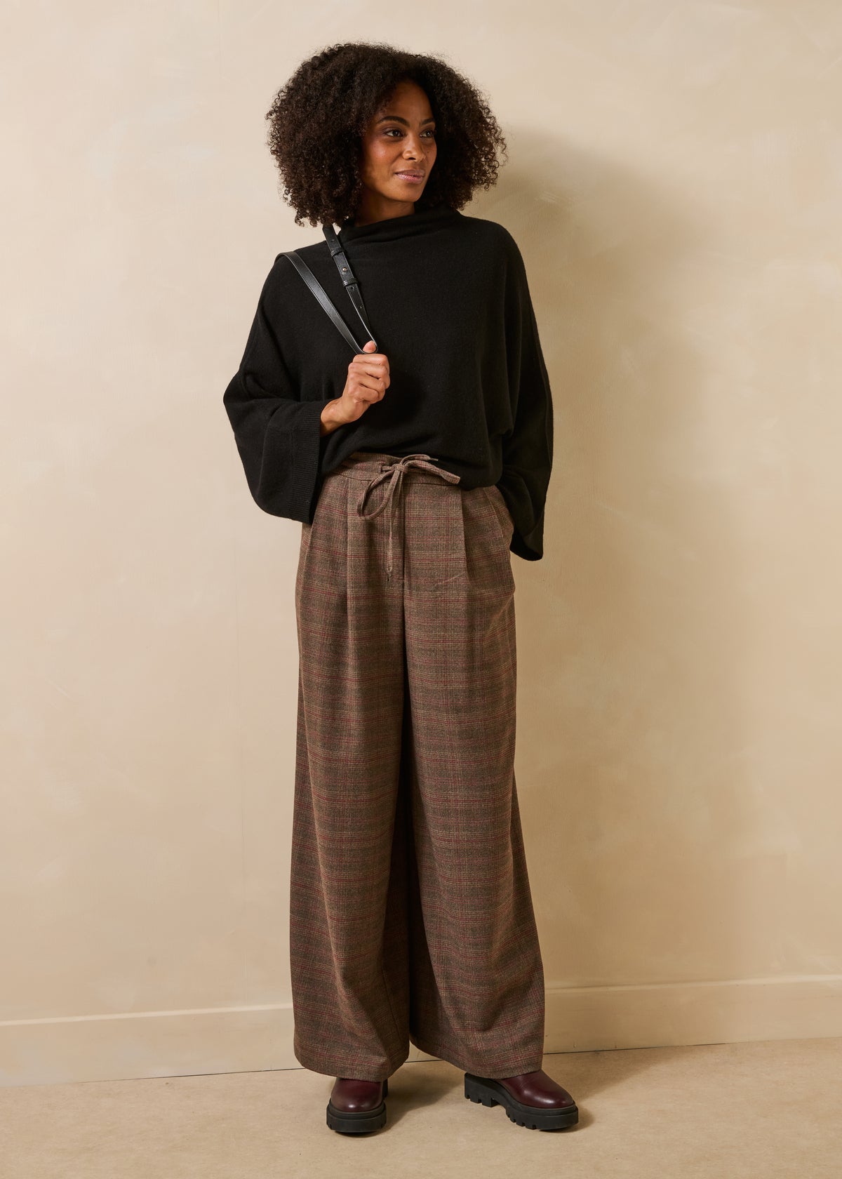 Schwarzer Pullover - Gemeau