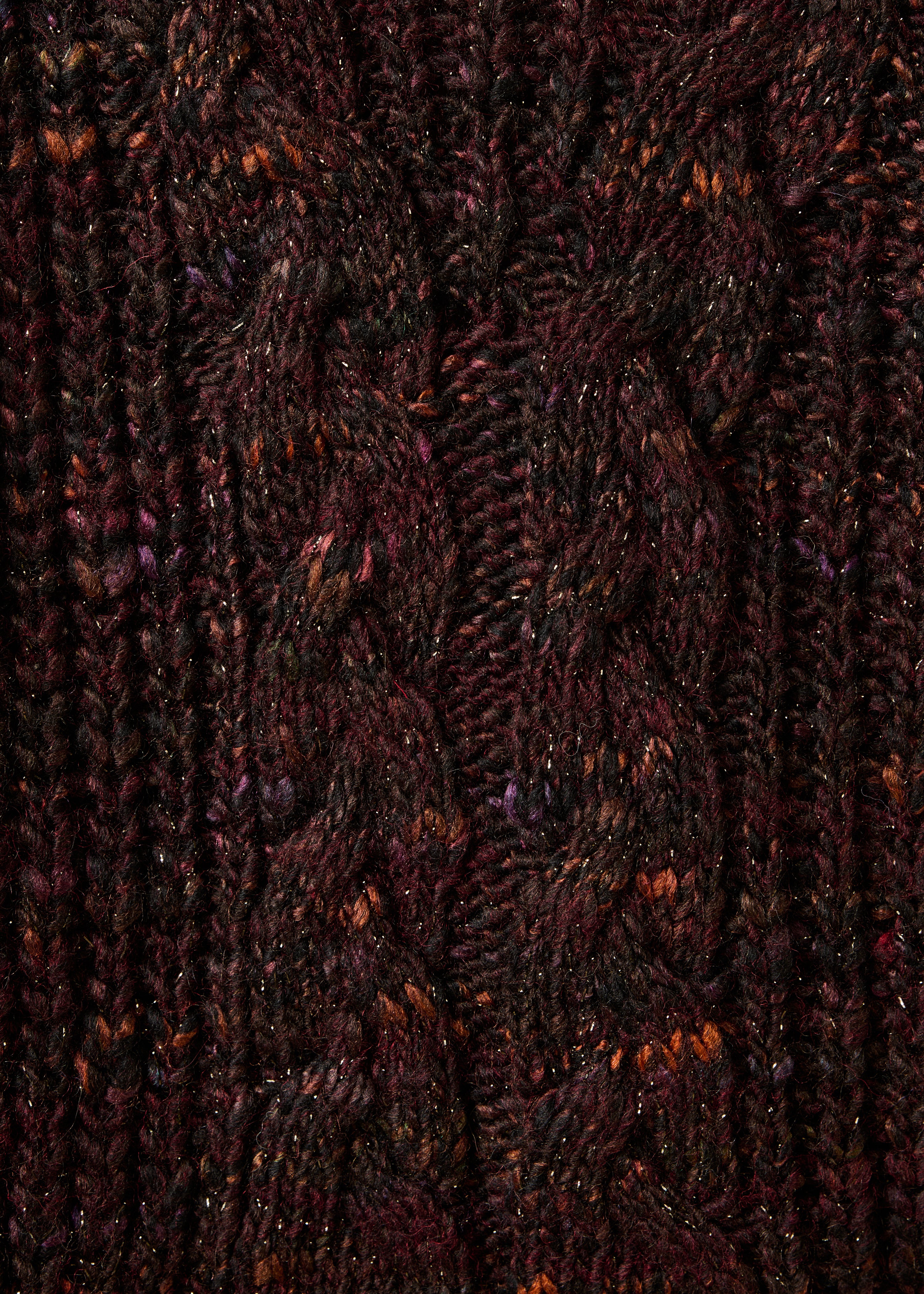 Pull marron manches longues col montant à torsades