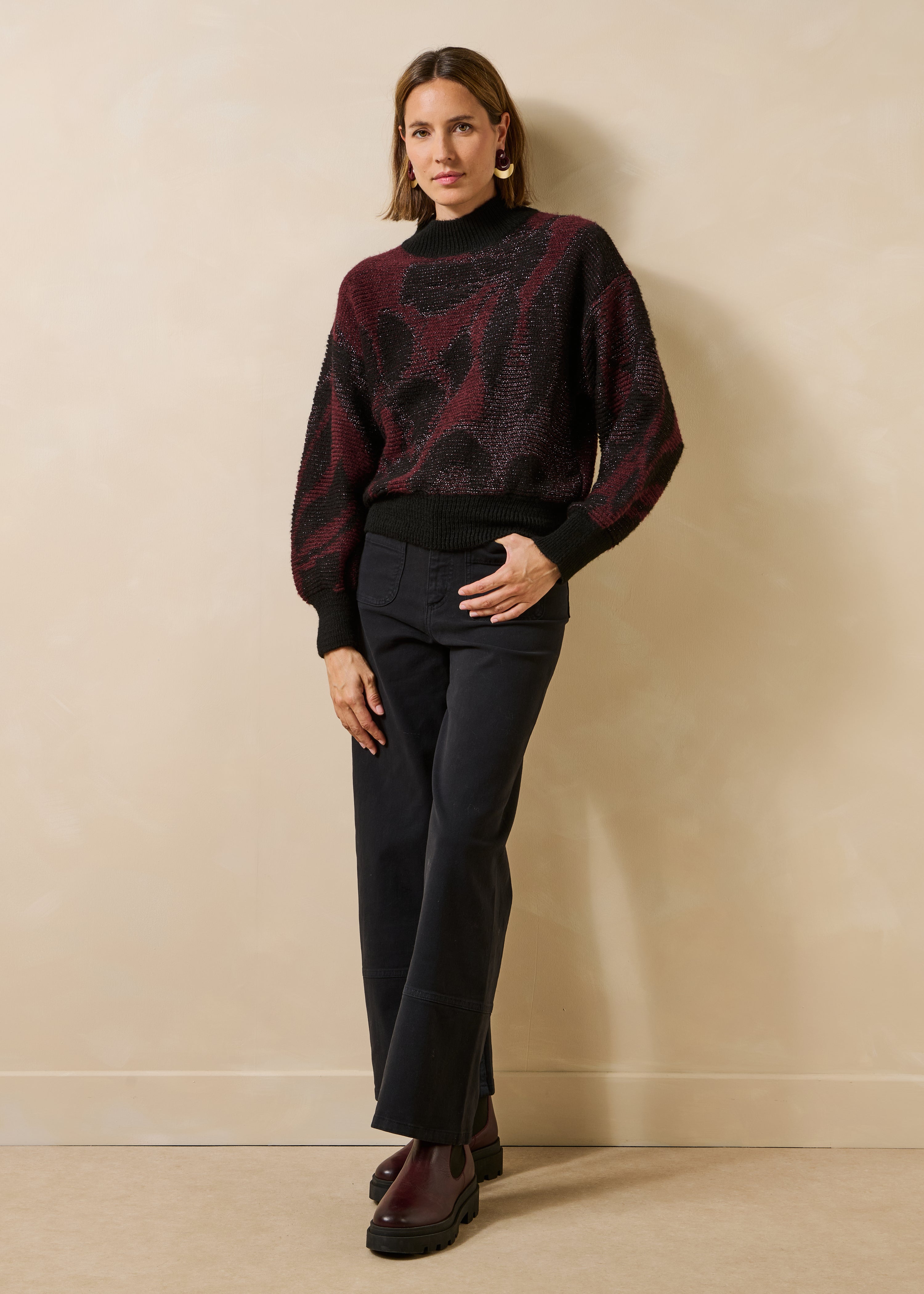 Bordeaux and black jacquard long-sleeve sweater