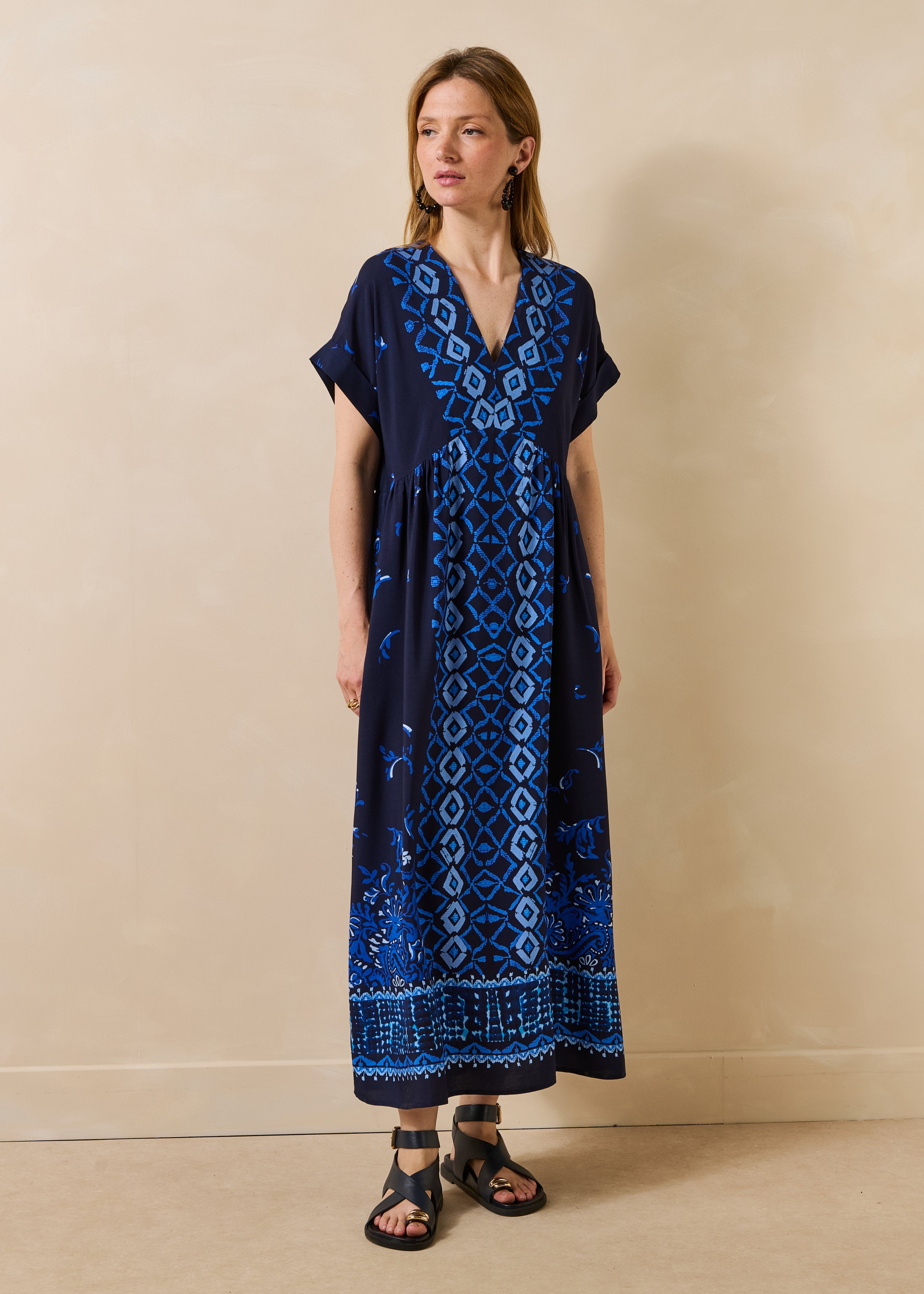 Robe longue ample évasée bleue à imprimé