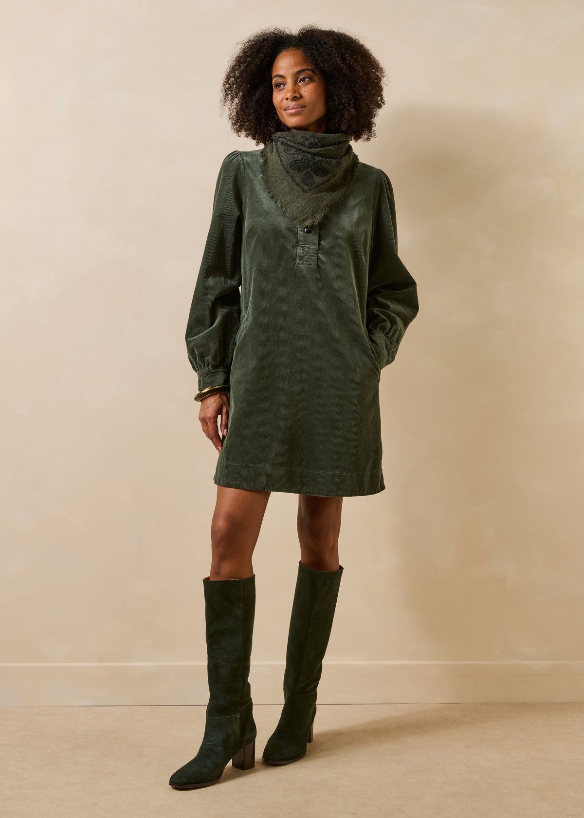 Khaki dress - Gong