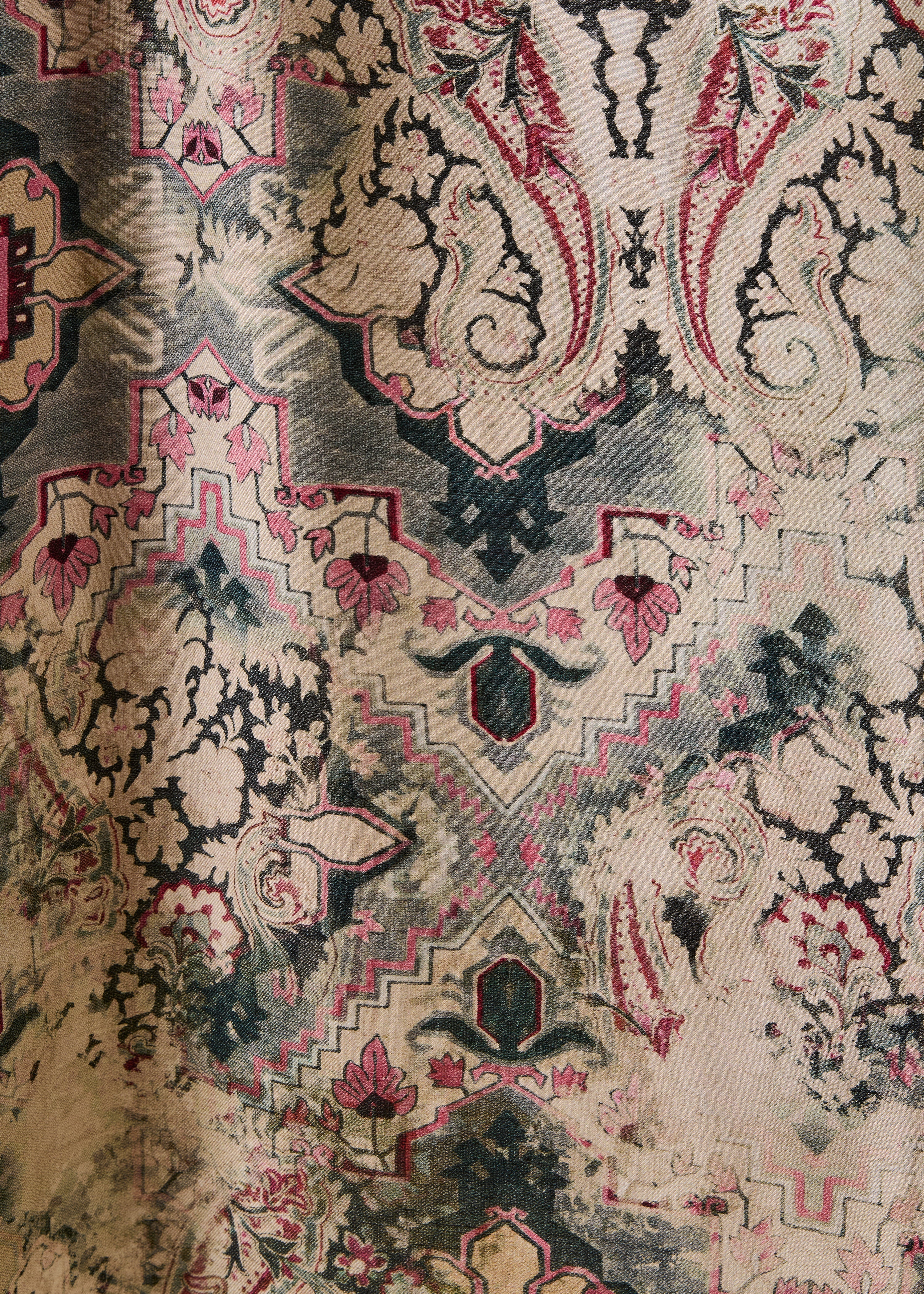 Robe écrue manches longues à imprimé