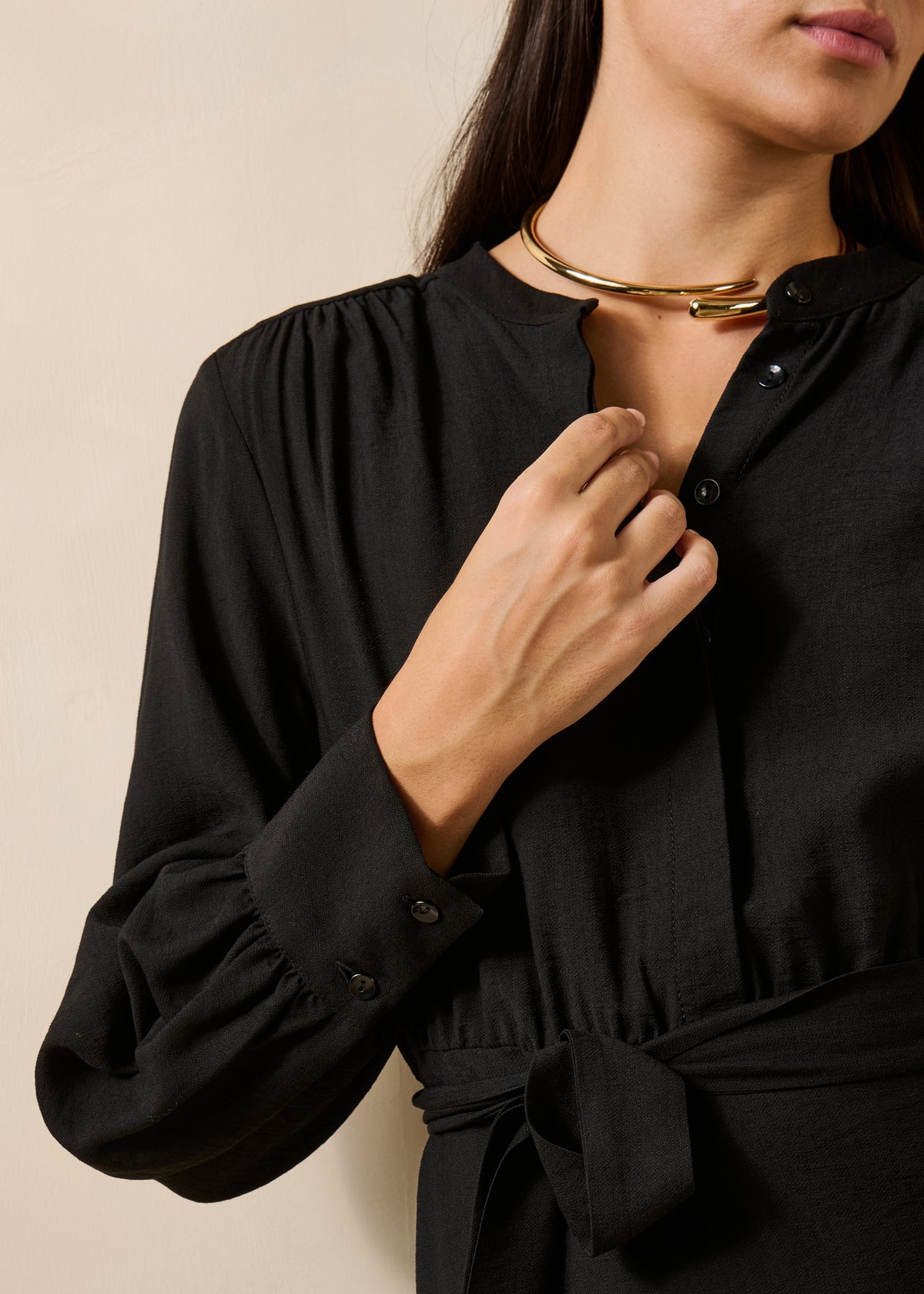 Schwarzes Kleid - Gula