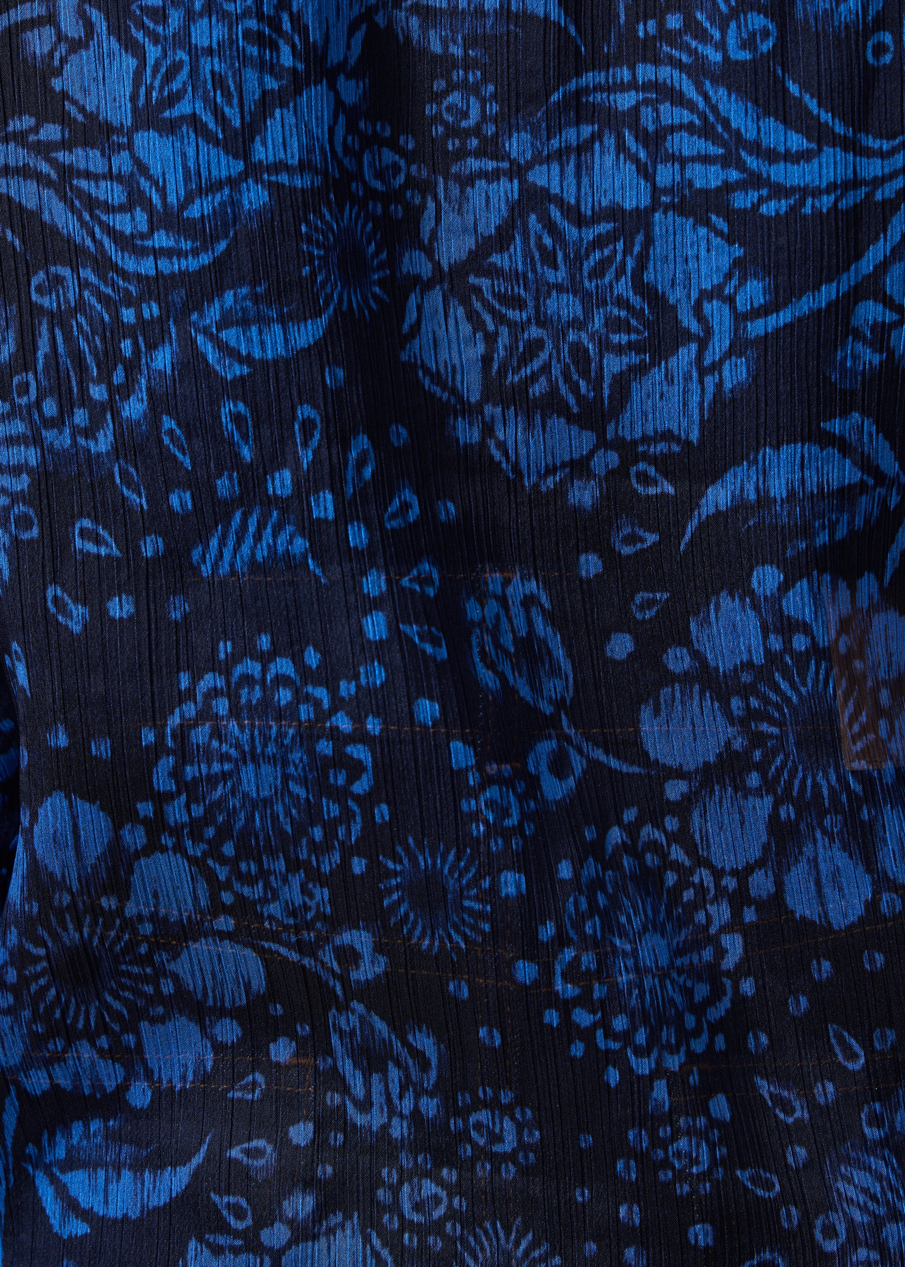Top blu