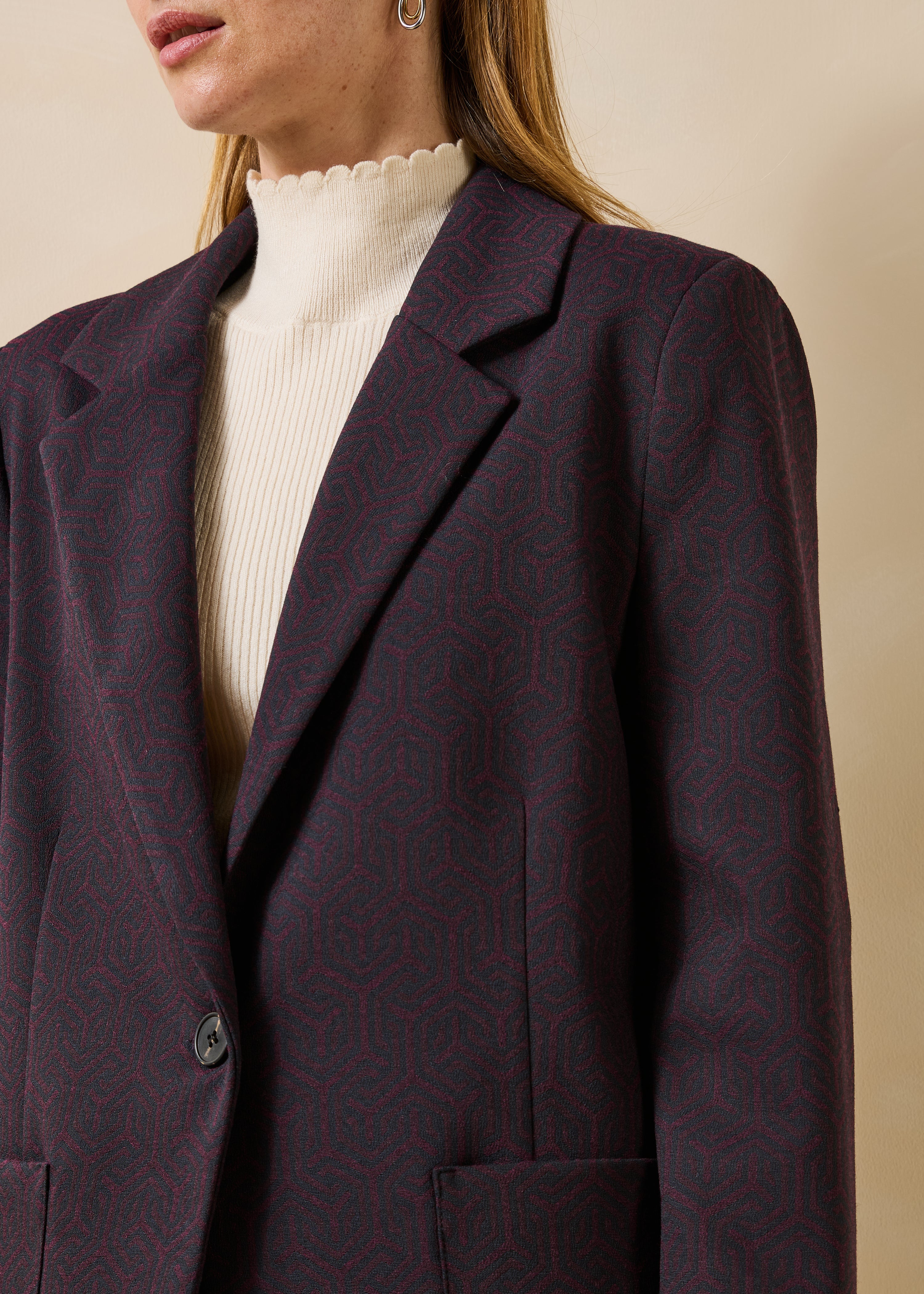 Tailleurjas in aubergine en marineblauw jacquard